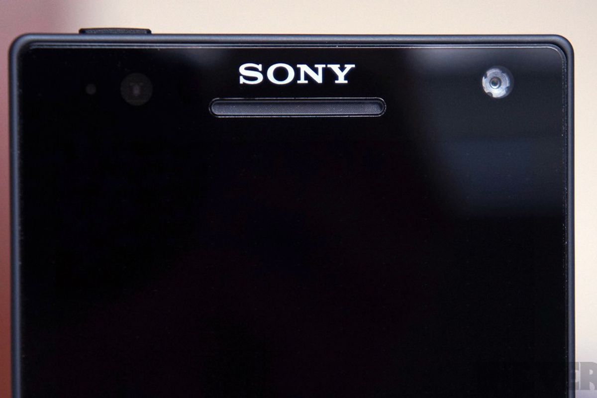 Gallery Photo: Sony Xperia S unboxing and hands-on