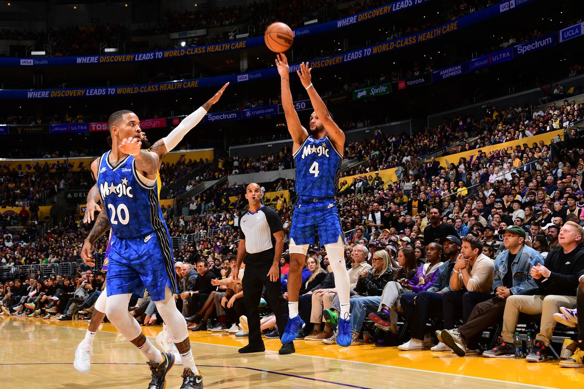 Jalen Suggs of the Orlando Magic shoots the ball during the game against the Los Angeles Lakers on October 30, 2023 at Crypto.Com Arena in Los Angeles, California.&nbsp;