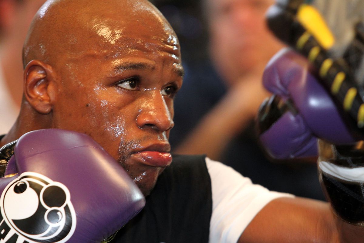 Floyd Mayweather Jr says he's not saying anything about Manny Pacquiao. (Photo by Jeff Bottari/Getty Images)