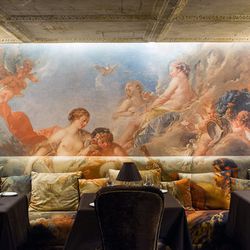 <a href="http://ny.eater.com/archives/2012/03/pushkin.php">Inside Russian Newcomer Brasserie Pushkin</a>