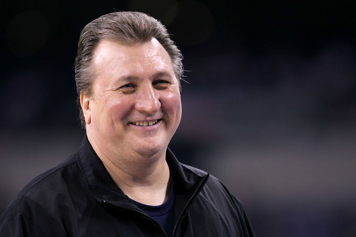 Bob Huggins won $20,000 for Coaches Against Cancer in the LG Coaches Cook Off Saturday