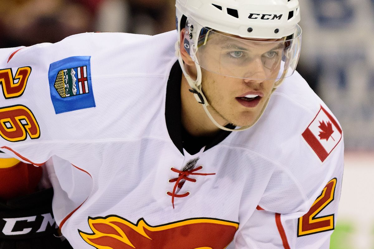 NHL: Preseason-Calgary Flames at Vancouver Canucks