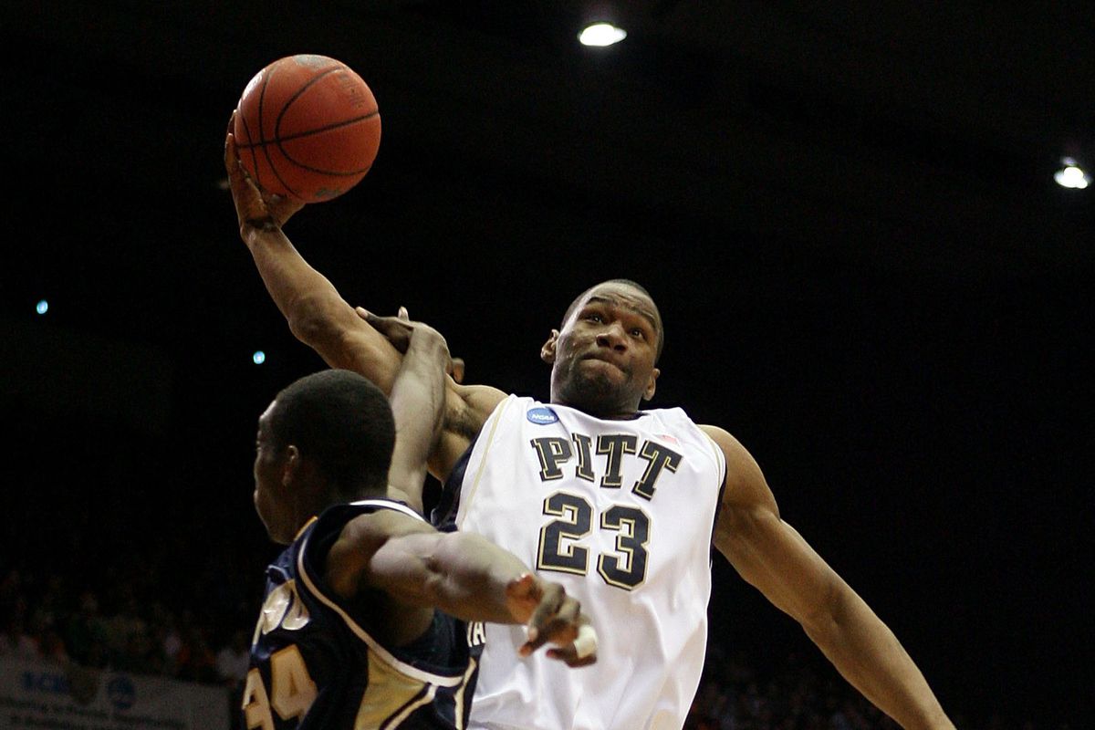 NCAA First Round: East Tennessee State Buccaneers v Pittsburgh Panthers