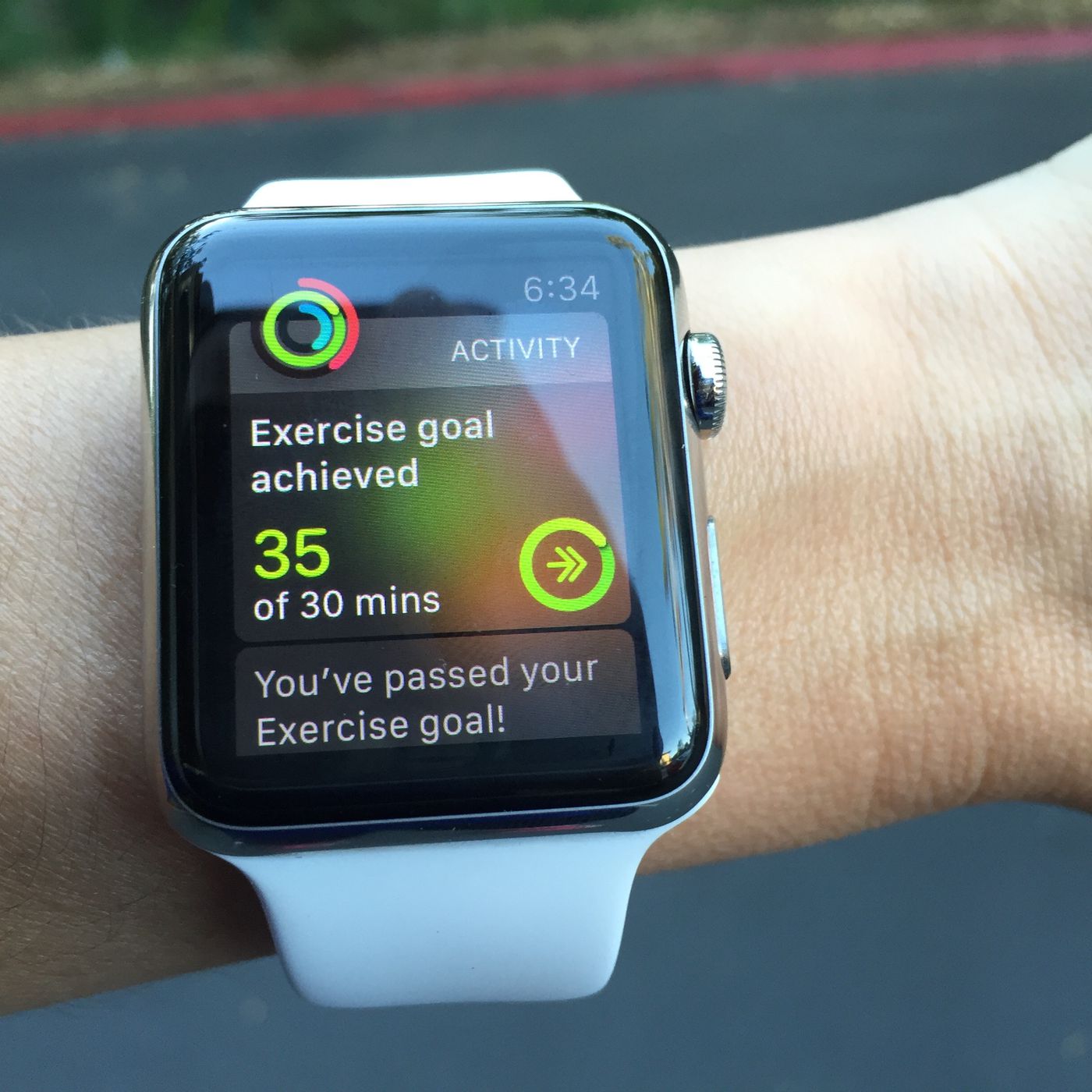Rusland Arbejdsgiver Autonomi How Does Apple Watch Stack Up as a Health-and-Fitness Tracker? - Vox