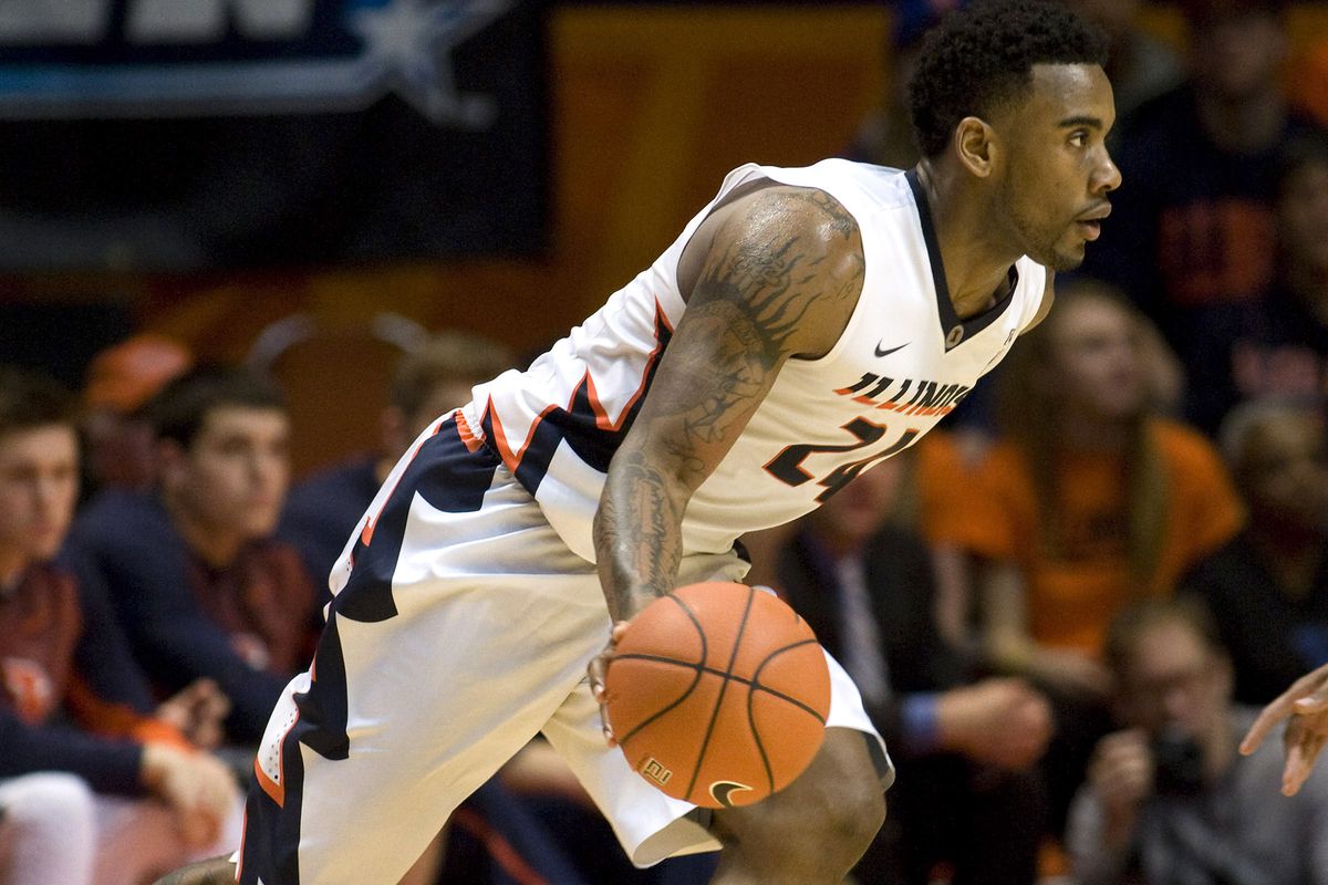 Rayvonte Rice drives the lane against Kennesaw St. in the Illini's 93-45 rout