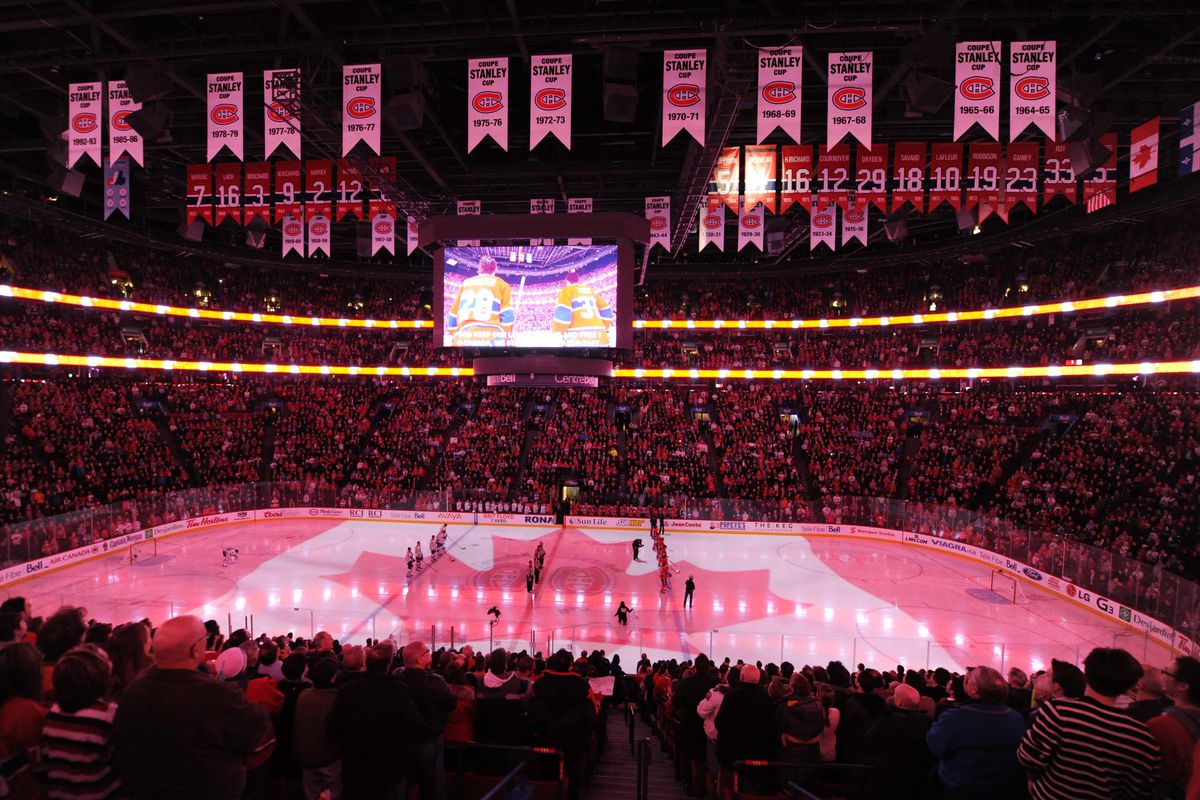 Feb 28, 2015; Montreal, Quebec, CAN; General view during the Canadian national anthem before the game between the Toronto Maple Leafs and the Montreal Canadiens at the Bell Centre. Mandatory Credit: Eric Bolte-USA TODAY Sports