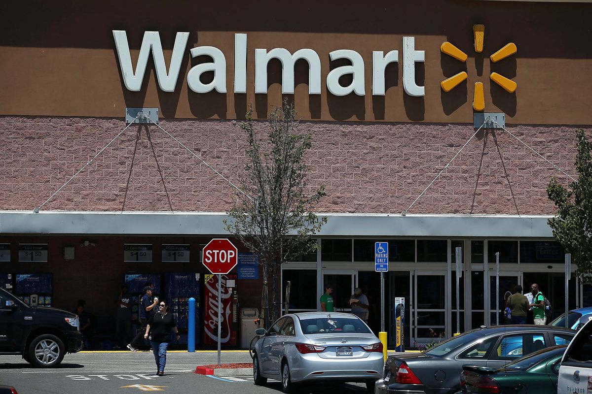 Wal-Mart Could Owe 100 Million In Back Wages To Its Truck Drivers