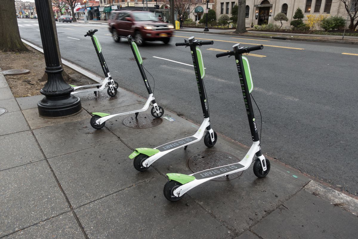 LimeBike scooters in Washington, D.C.