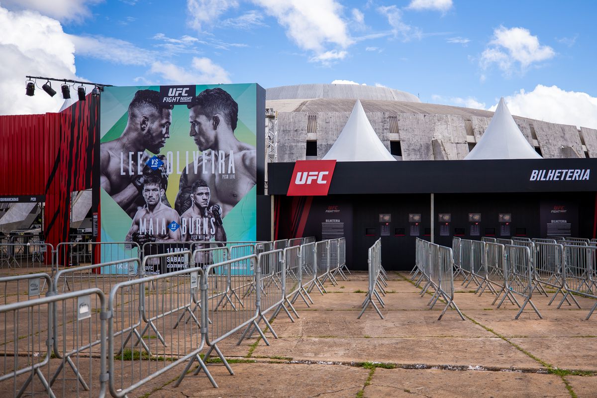 UFC Fight Night Lee v Oliveira: Previews