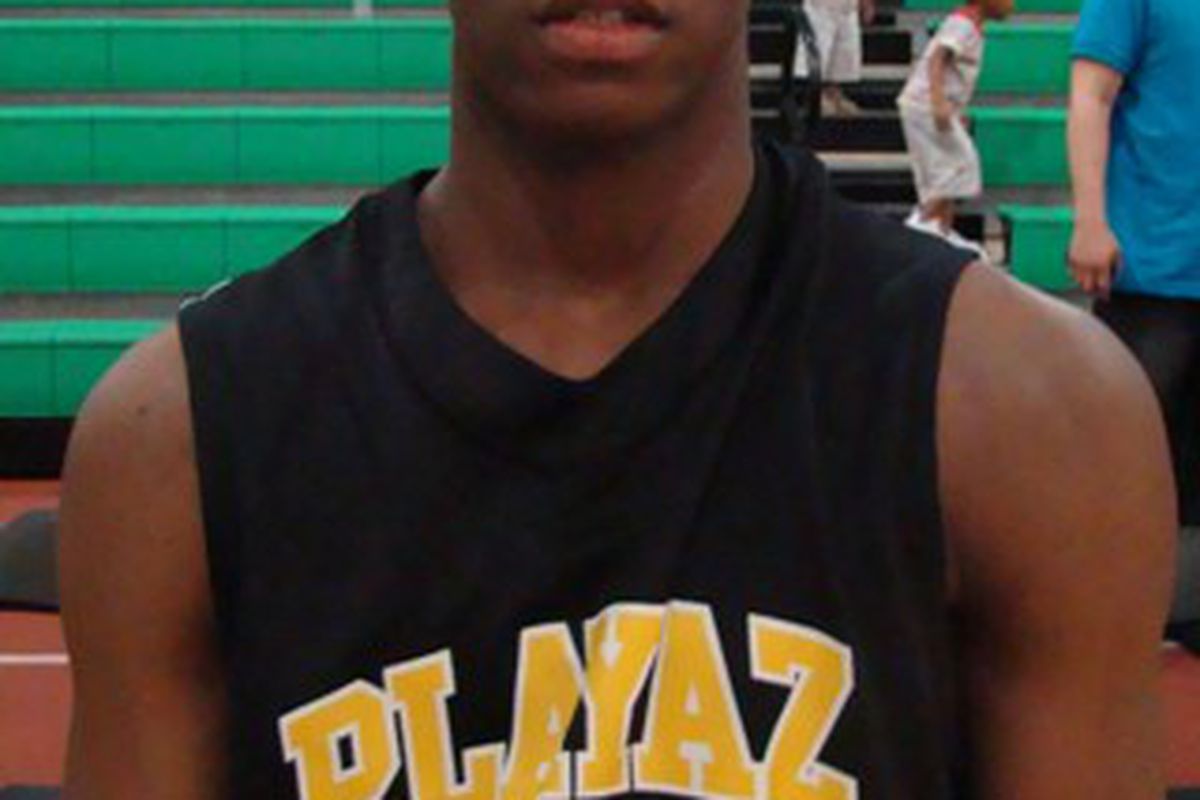 2013 PG Kavon Stewart (Hudson Catholic HS, NJ) is one of many floor generals being targeted in the 2013 class. 
(NY2LASports.com)