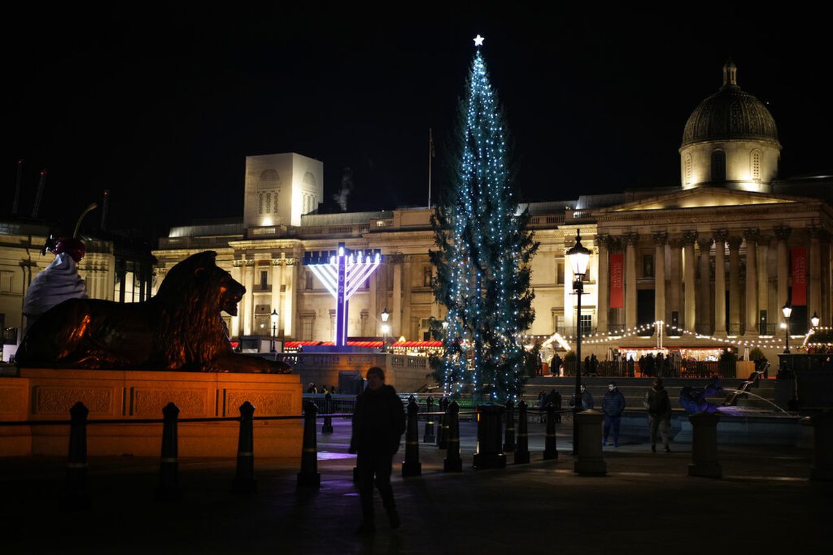 A Norwegian Christmas tree in Trafalgar Square, in London.