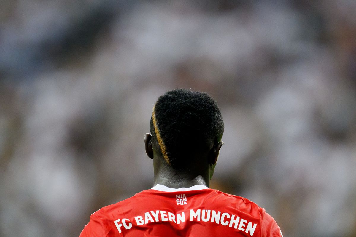 Bayern Munich's Sadio Mané waited until he was out of sight from his  parents to change his hairstyle - Bavarian Football Works