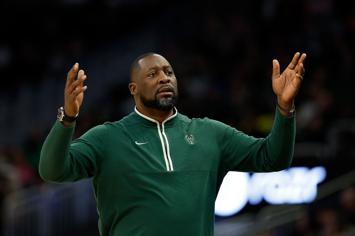Adrian Griffin head coach of the Milwaukee Bucks reacts to a call during the first half of the game against the Sacramento Kings at Fiserv Forum on January 14, 2024 in Milwaukee, Wisconsin.&nbsp;