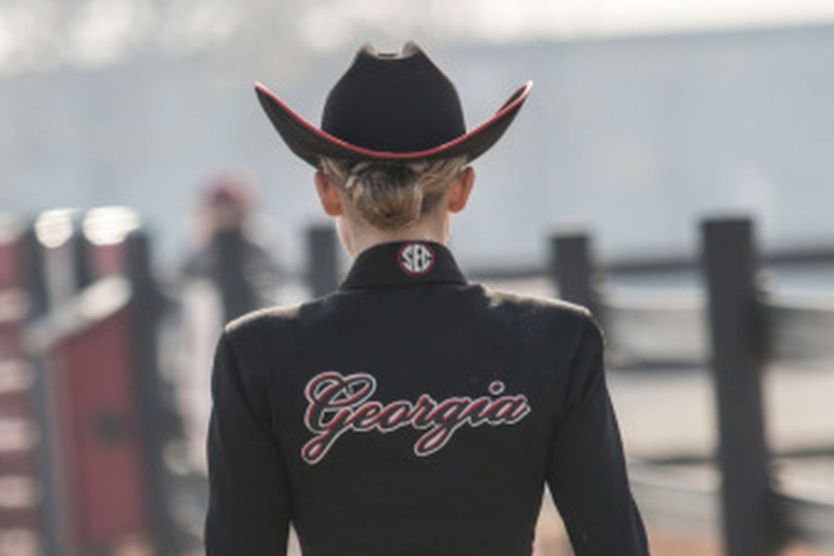 Members of the Georgia Equestrian team during the Bulldogs' meet with Auburn at the UGA Equestrian Complex in Bishop, Ga., on Friday, Nov. 11, 2016. (Photo by John Paul Van Wert)