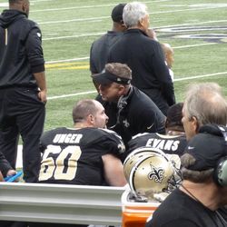 Sean Payton pumping up the offensive line.