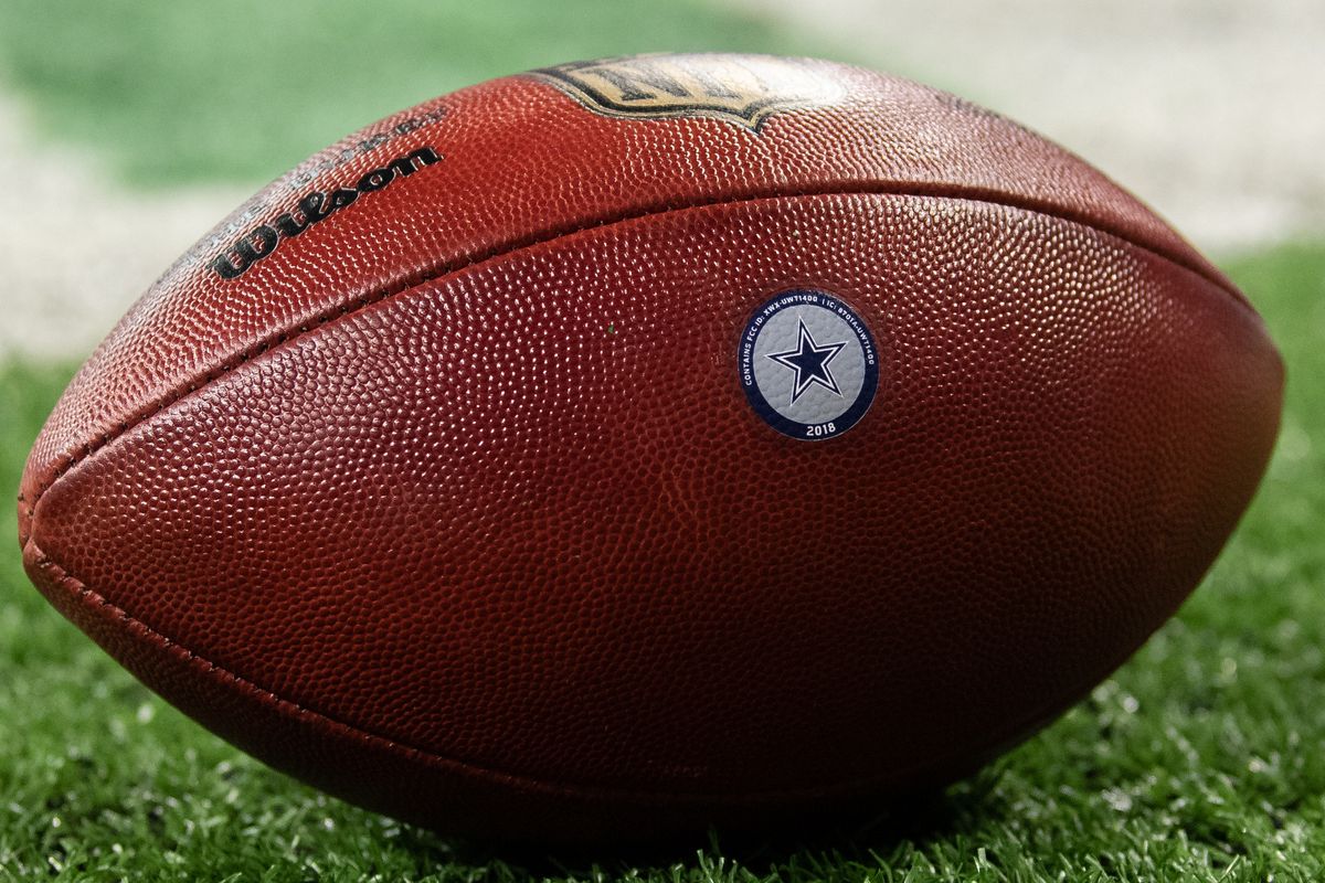 NFL: DEC 16 Cowboys at Colts