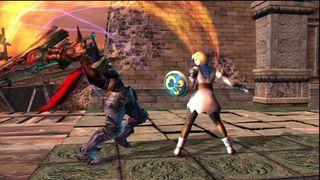 کابوس شمشیر خود را در برابر کاساندرا در Soul Calibur 2 HD باد می کند