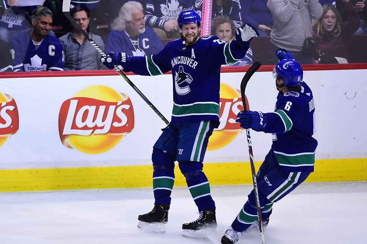 NHL: Toronto Maple Leafs at Vancouver Canucks