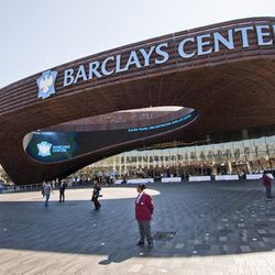 <a href="http://ny.eater.com/archives/2013/03/barclays_center_1.php">Stadium Dining Guides: Barclays Center</a>