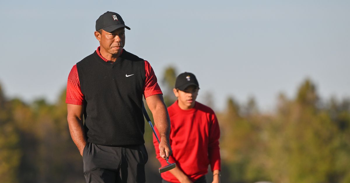 Tiger Woods’ son, Charlie, struggles at NB III Invitational, but dad looks good thumbnail