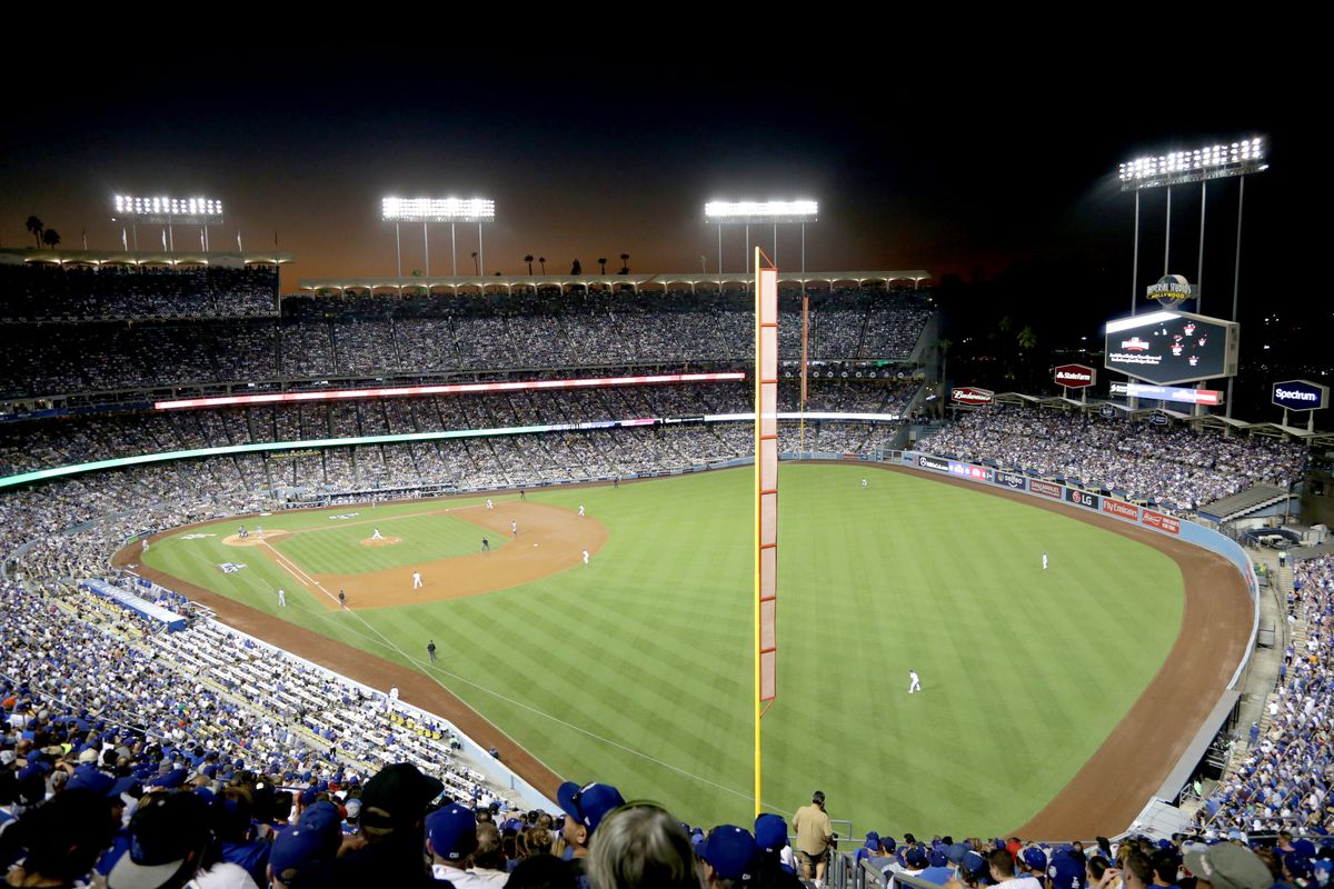 NLCS - Chicago Cubs v Los Angeles Dodgers - Game Four