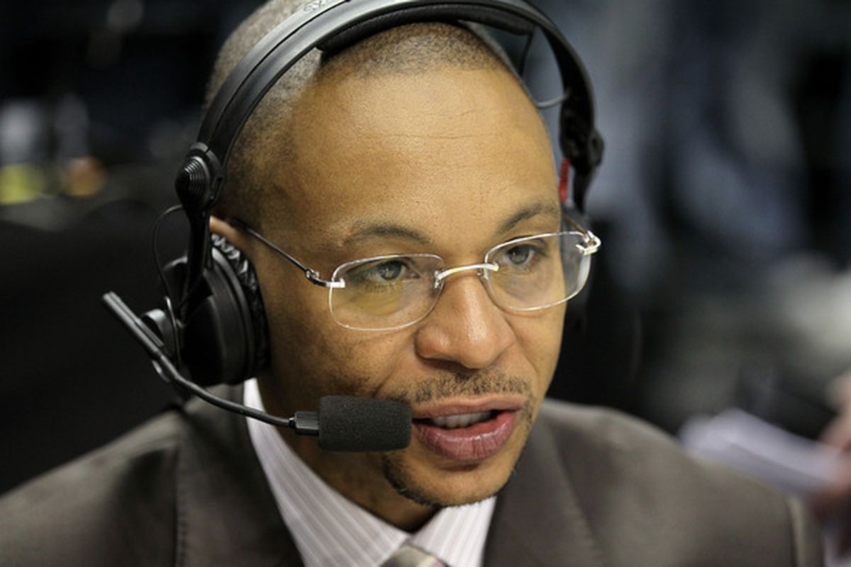 The excitable Gus Johnson will handle blow-by-blow duties for the May 7 fight between Shane Mosley and Manny Pacquiao. (Photo by Andy Lyons/Getty Images)