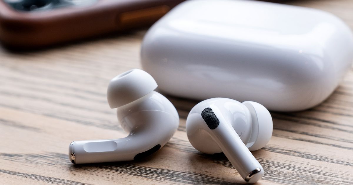 here-are-the-best-airpods-deals-you-can-get-right-now