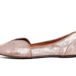 <b>Gee Wawa</b> Lydia Cutout Loafers, <a href="http://www.anthropologie.com/anthro/product/shoes-flats/28374262.jsp?cm_sp=Grid-_-28374262-_-Regular_2">$69.95</a> at Anthropologie