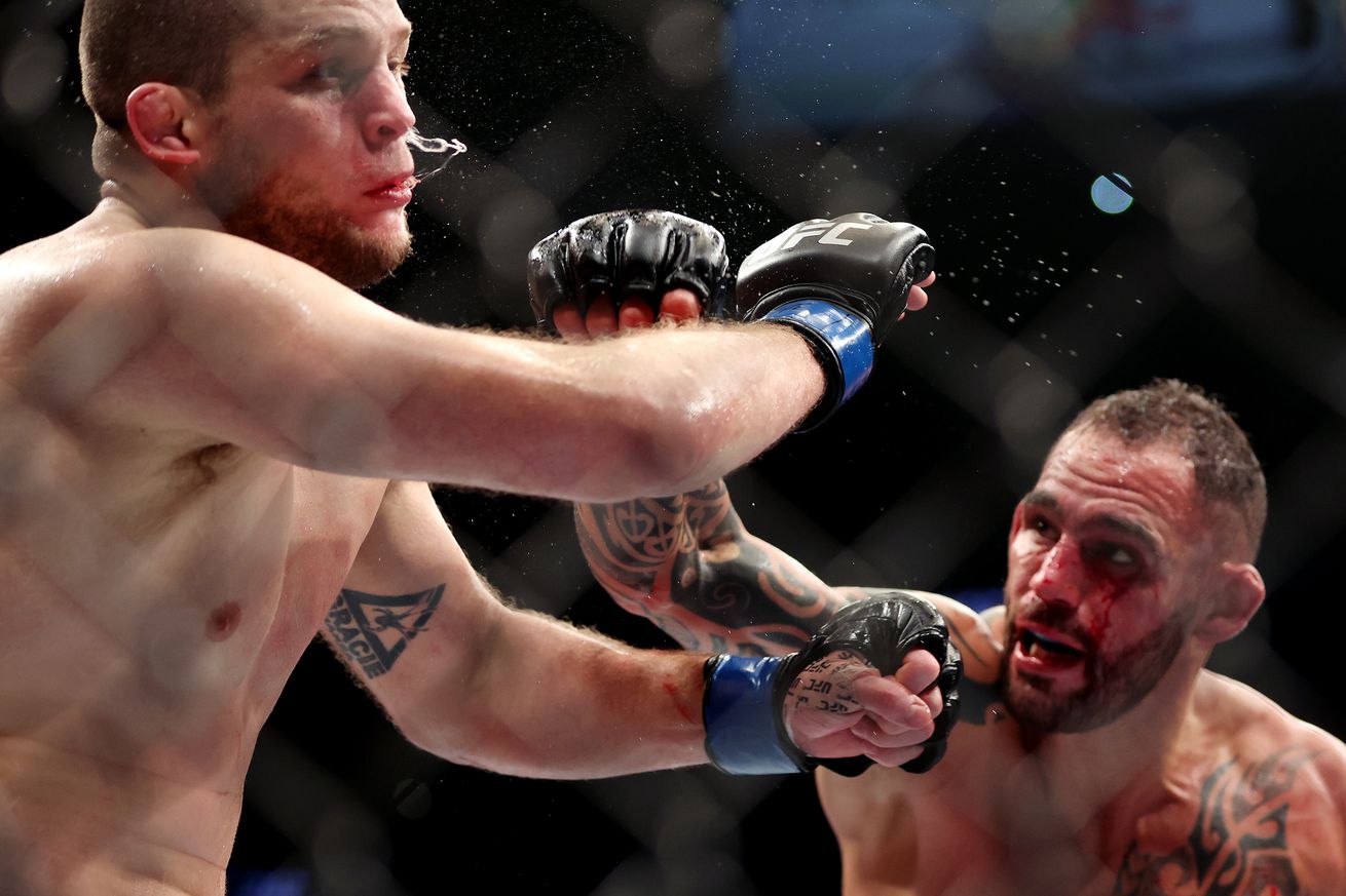UFC 282: Ponzinibbio v Morono