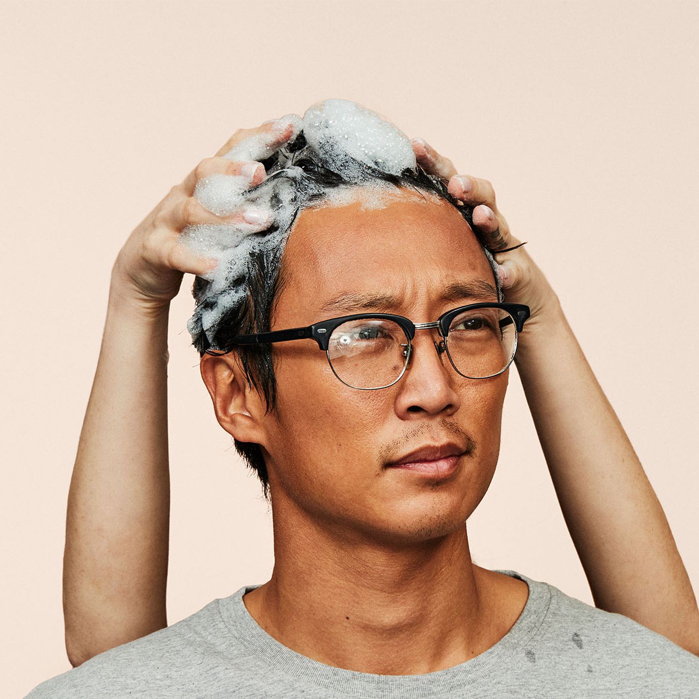 udarbejde skuffe rangle Hims Is Basically Glossier for Dudes - Vox