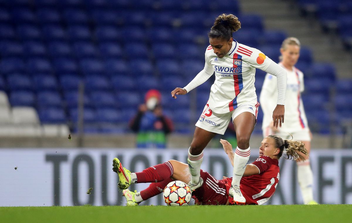 Olympique Lyon v Bayern München: Group D - UEFA Women’s Champions League