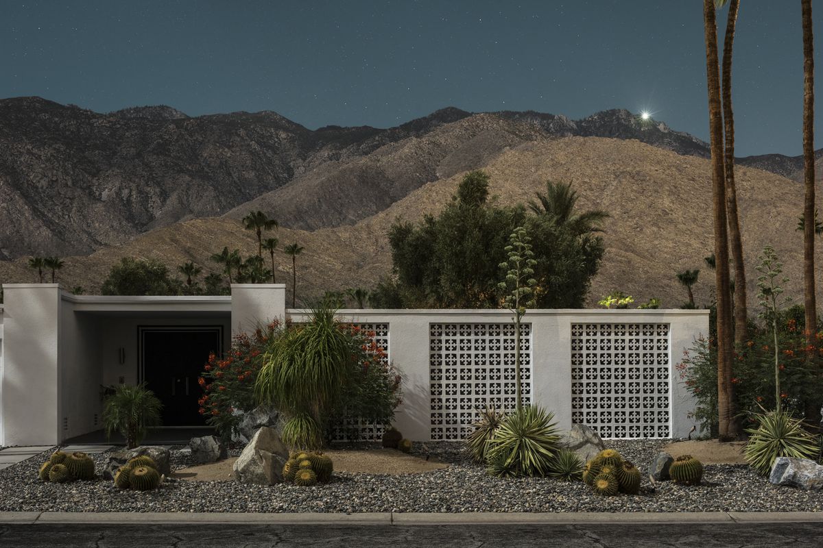Midnight Modern Palm Springs