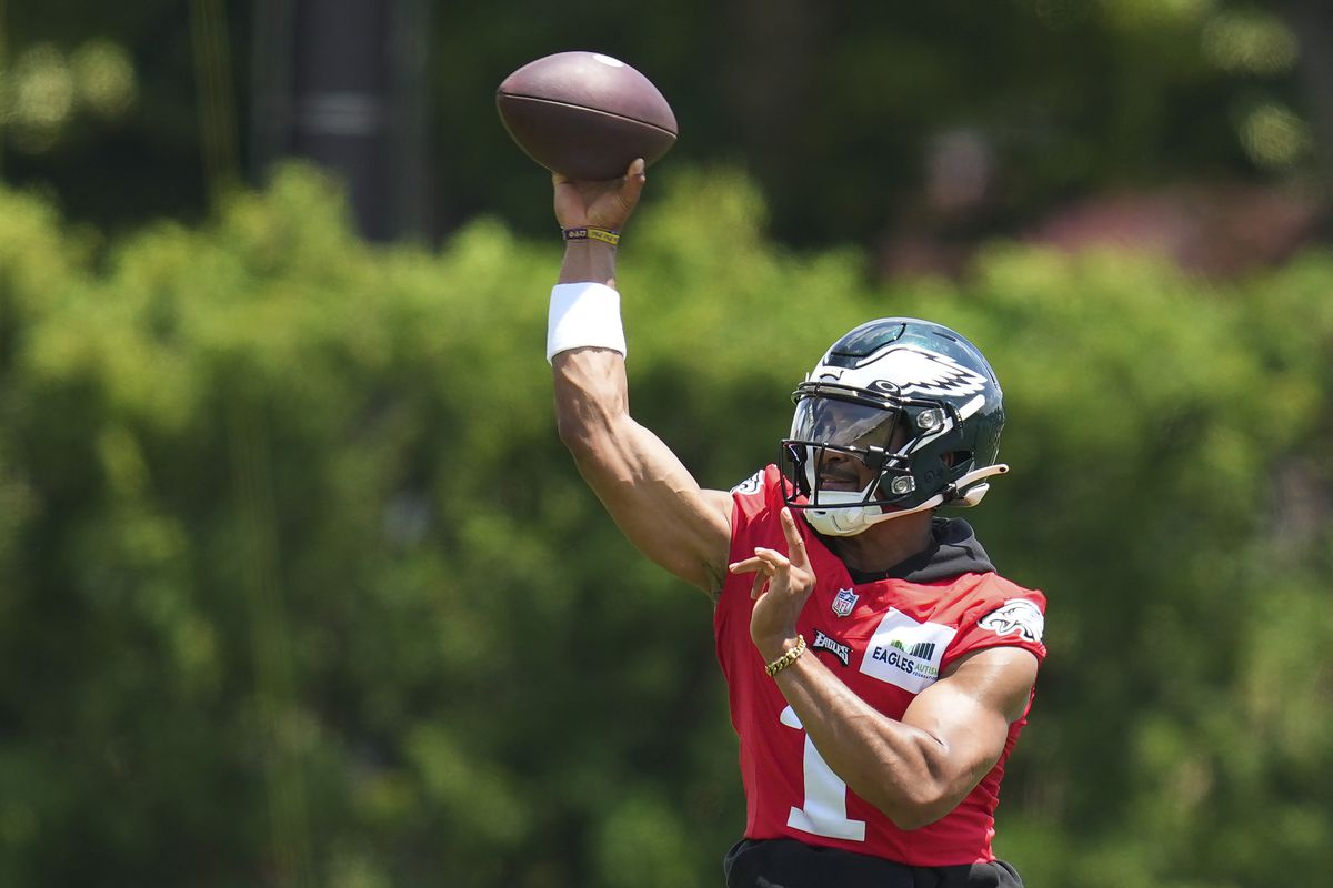 Jalen Hurts #1 of the Philadelphia Eagles passes the ball during OTAs at the NovaCare Complex on June 8, 2022 in Philadelphia, Pennsylvania.
