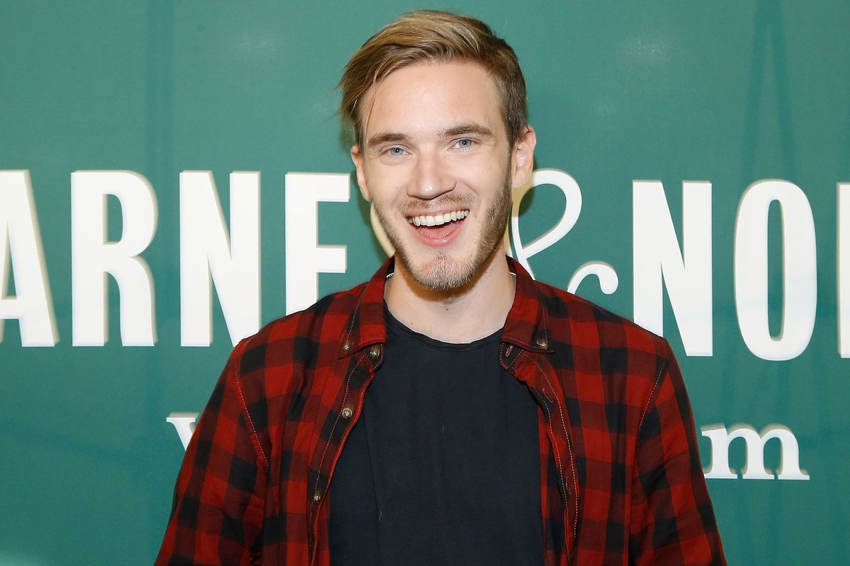 PewDiePie Signs Copies Of His New Book 'This Book Loves You'