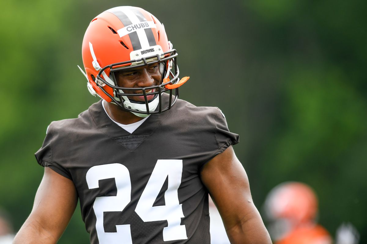 Nick Chubb #24 of the Cleveland Browns laughs during the Cleveland Browns mandatory minicamp at CrossCountry Mortgage Campus on June 14, 2022 in Berea, Ohio.
