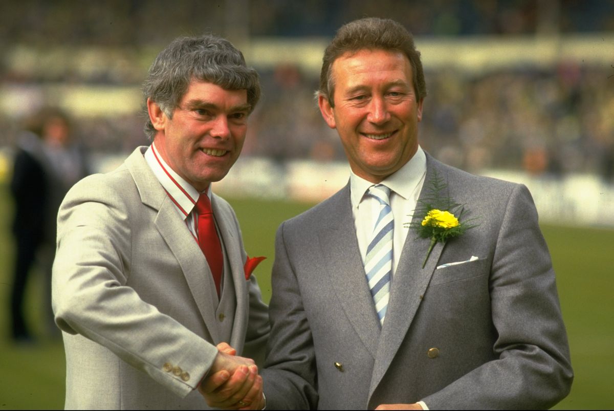 Sunderland Manager Len Ashurst and Norwich City Manager Ken Brown