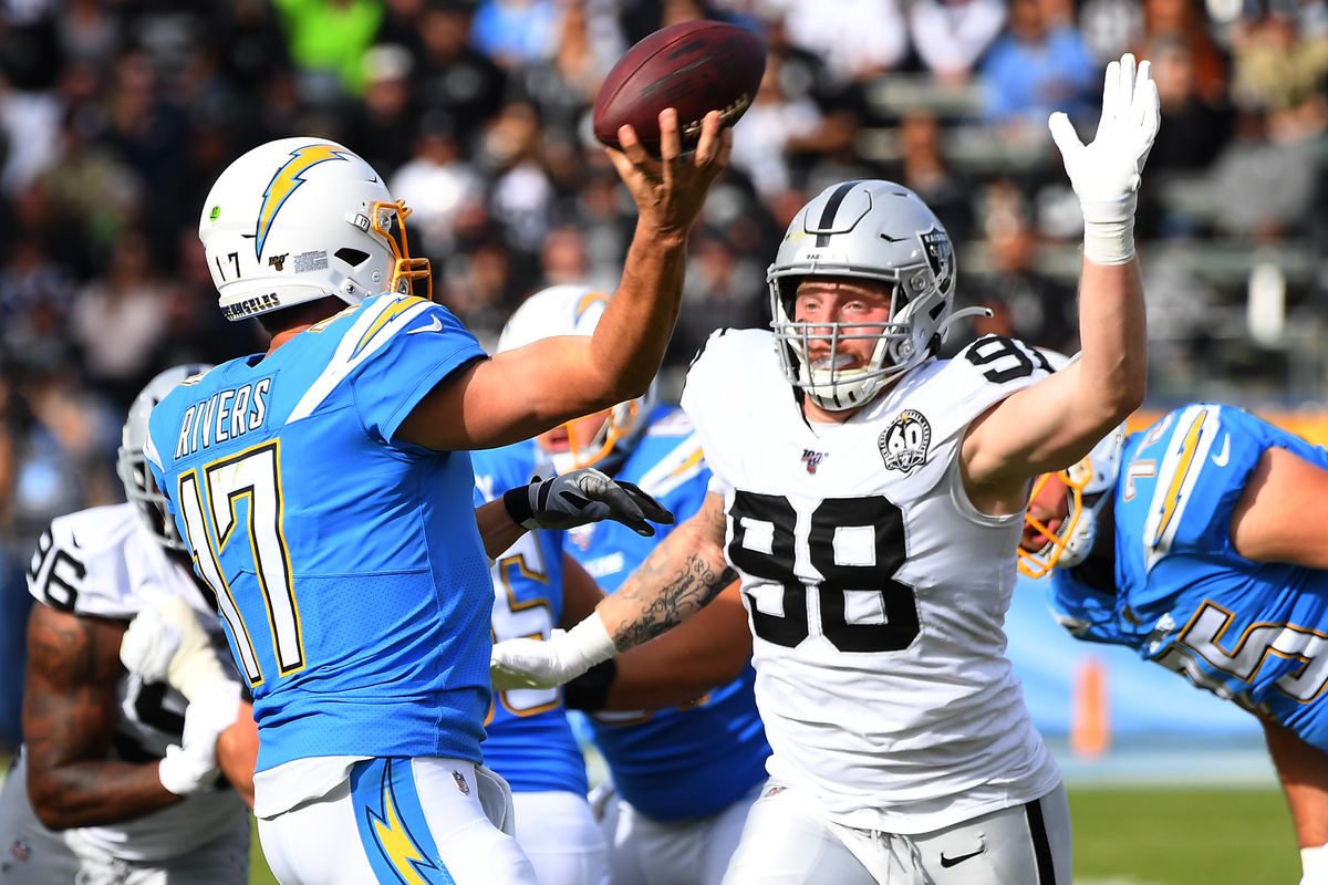 Oakland Raiders v Los Angeles Chargers