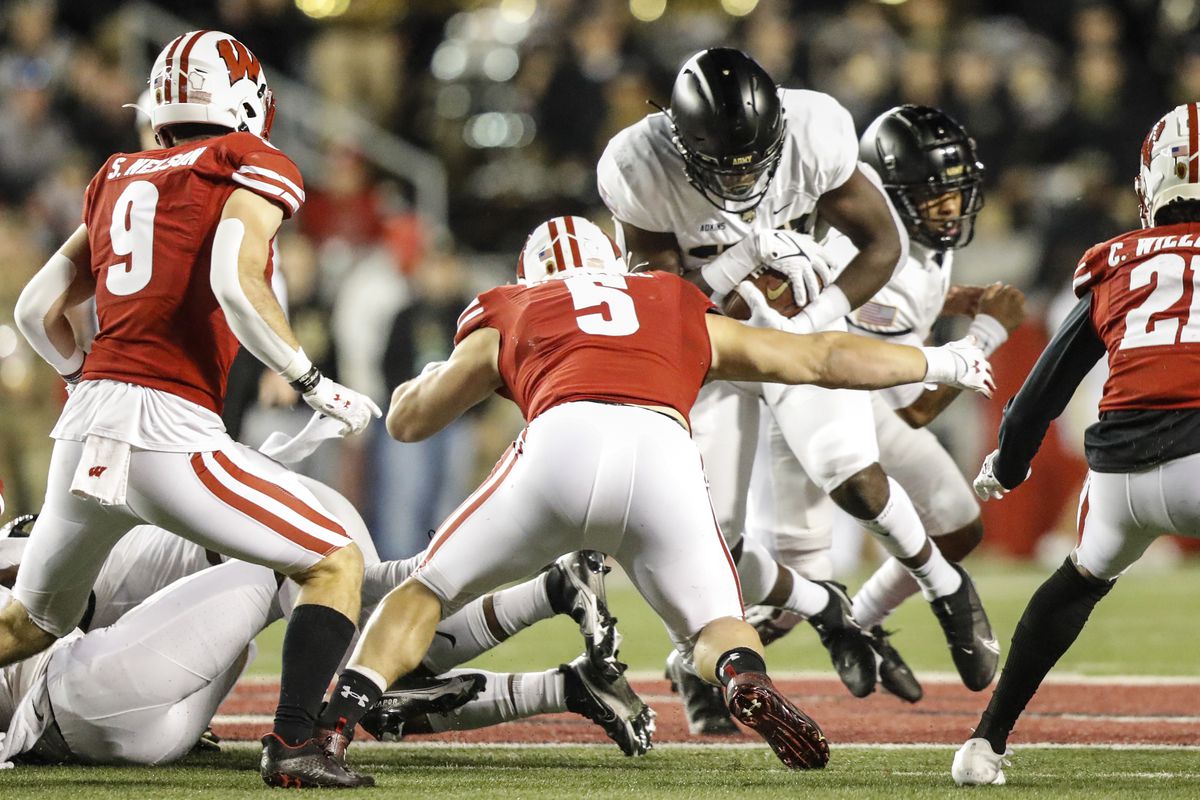 COLLEGE FOOTBALL: OCT 16 Army at Wisconsin