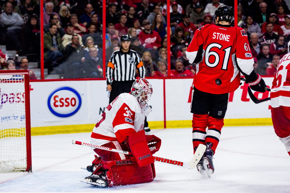 NHL: APR 04 Red Wings at Senators