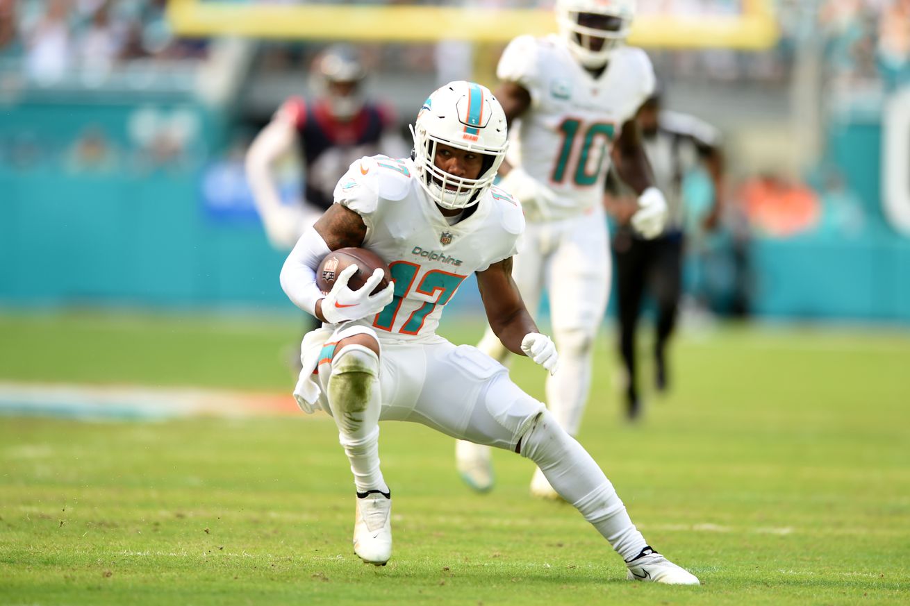 Raiders vs. Dolphins player prop bet odds: 5 bets to consider for Miami