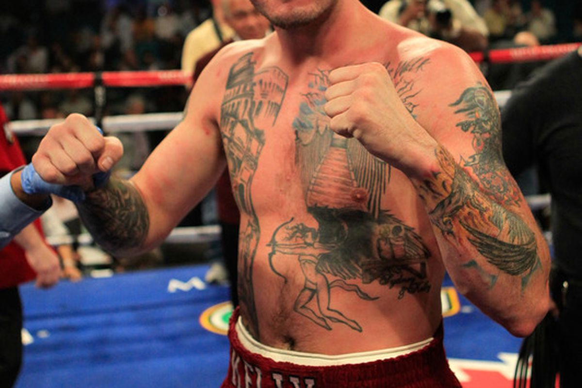 Kelly Pavlik topped Will Rosinsky via unanimous decision tonight. (Photo by Chris Trotman/Getty Images)