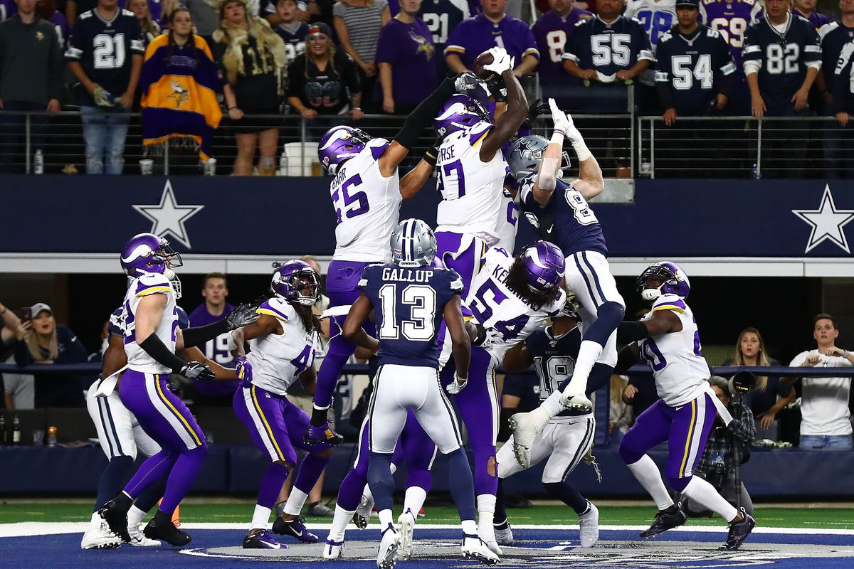 NFL: Minnesota Vikings at Dallas Cowboys