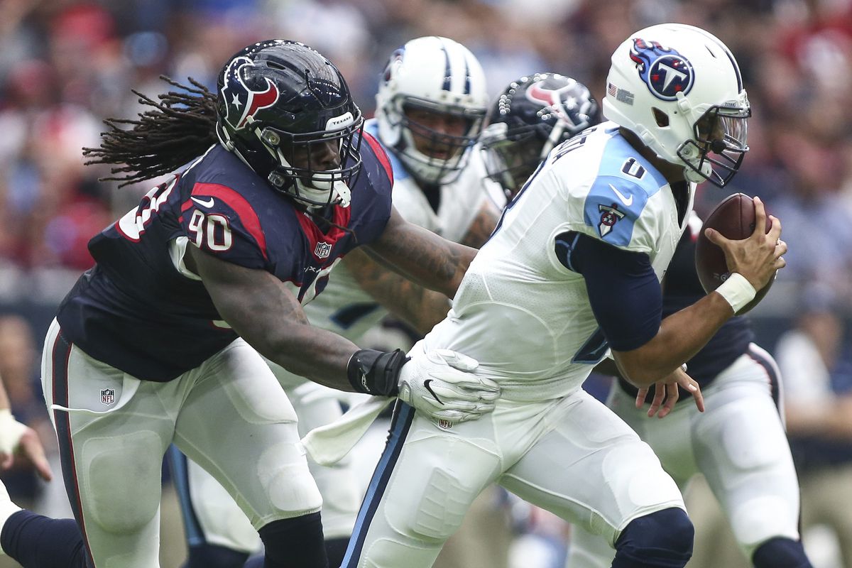Seeing a bit of this from Clowney on Bradford today would bode well.