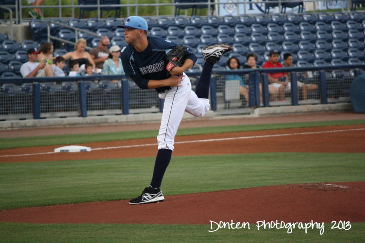 Jesse Hahn pitching for the Stone Crabs. Credit: Jim Donten