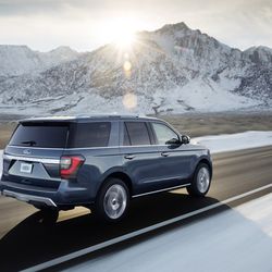 Powered by a 3.5-liter EcoBoost® engine with standard Auto Start-Stop technology and a class-exclusive 10-speed automatic transmission, the all-new Ford Expedition is the most powerful Expedition ever.