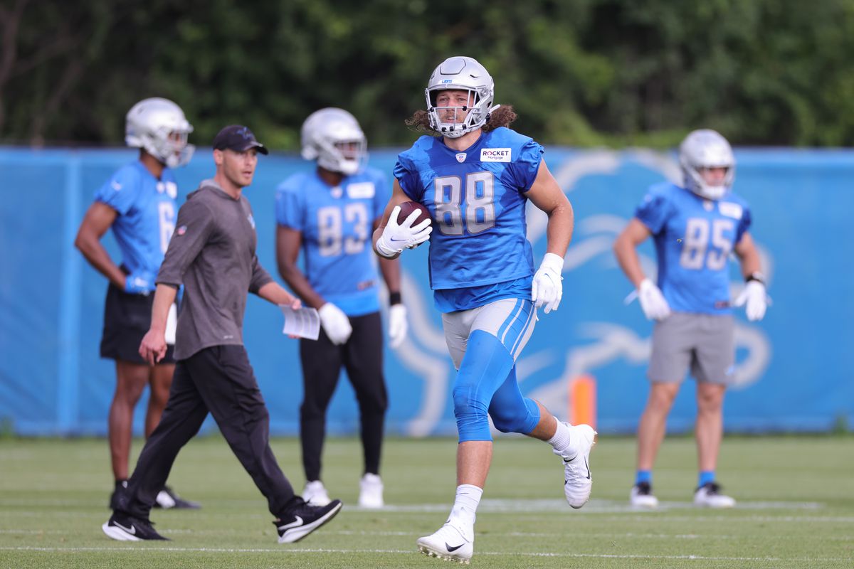 T. J. Hockenson #88 of the Detroit Lions catches a pass during Training Camp on July 30, 2021 in Allen Park, Michigan.