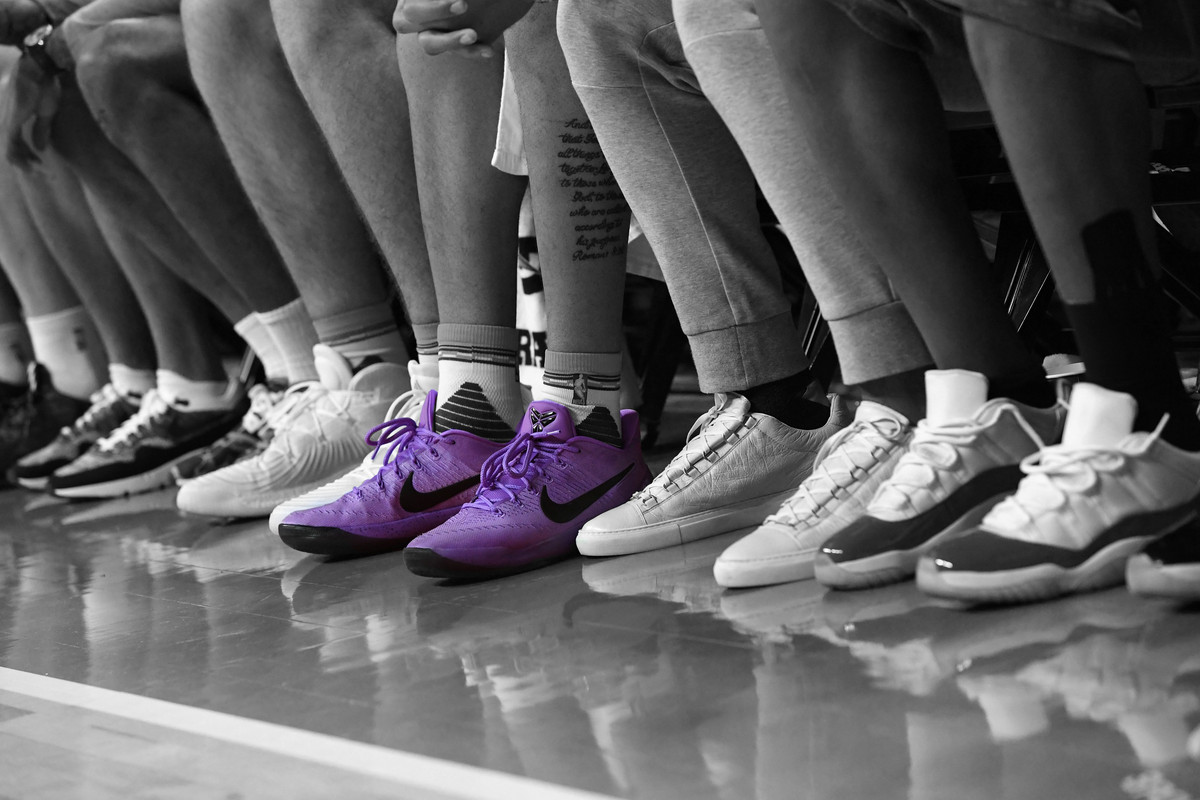 Hablar con cáncer Dedicación NBA signature shoe tracker - SBNation.com