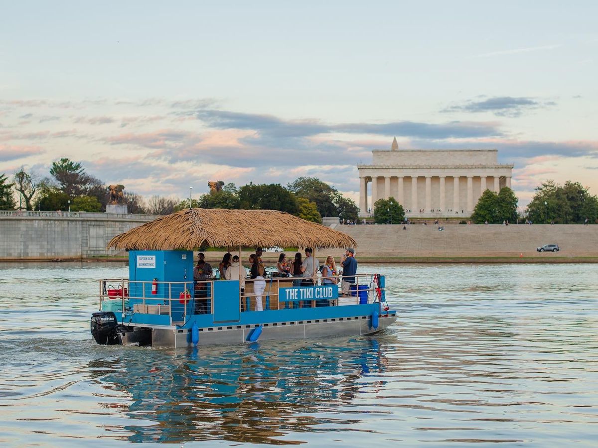 A tiki bar traveling on the Potomac