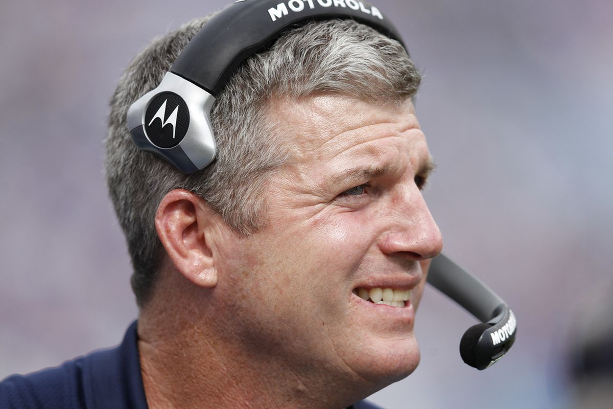 NASHVILLE, TN - OCTOBER 23: Tennessee Titans head coach Mike Munchak looks on during the game against the Houston Texans at LP Field on October 23, 2011 in Nashville, Tennessee. The Texans defeated the Titans 41-7. (Photo by Joe Robbins/Getty Images)