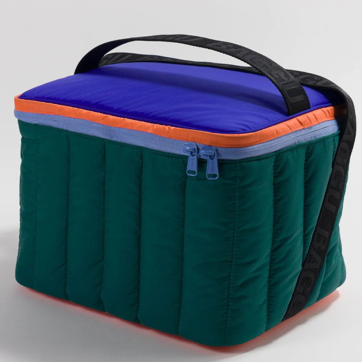 A color blocked cooler